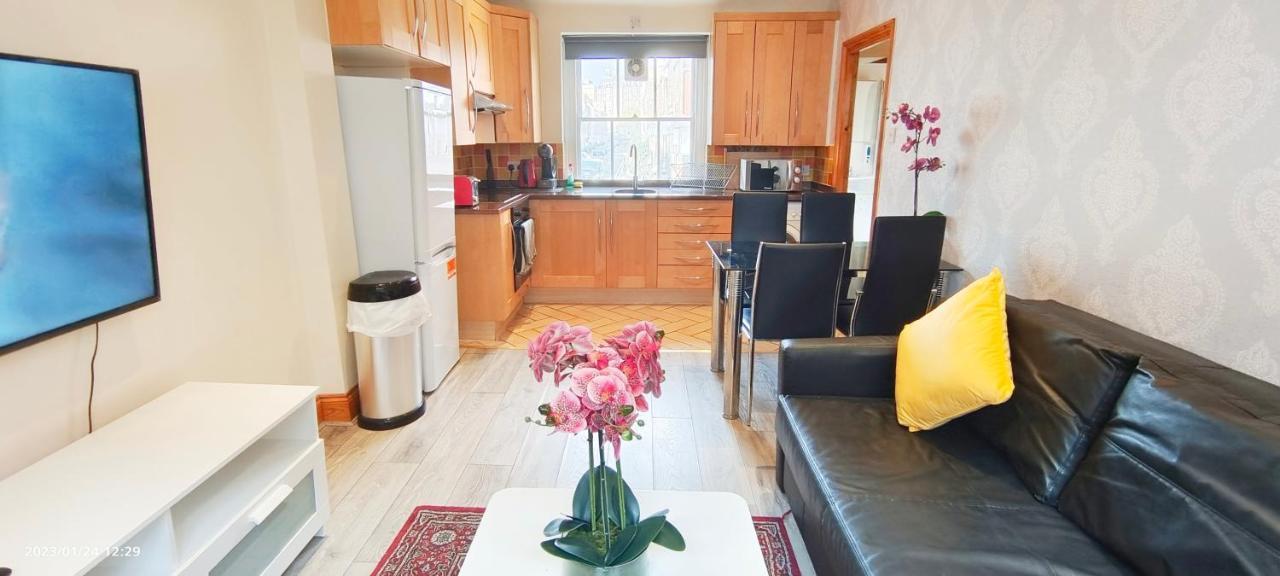 شقة Flat 2, 6 Tauton Mews In Marylebone لندن المظهر الخارجي الصورة